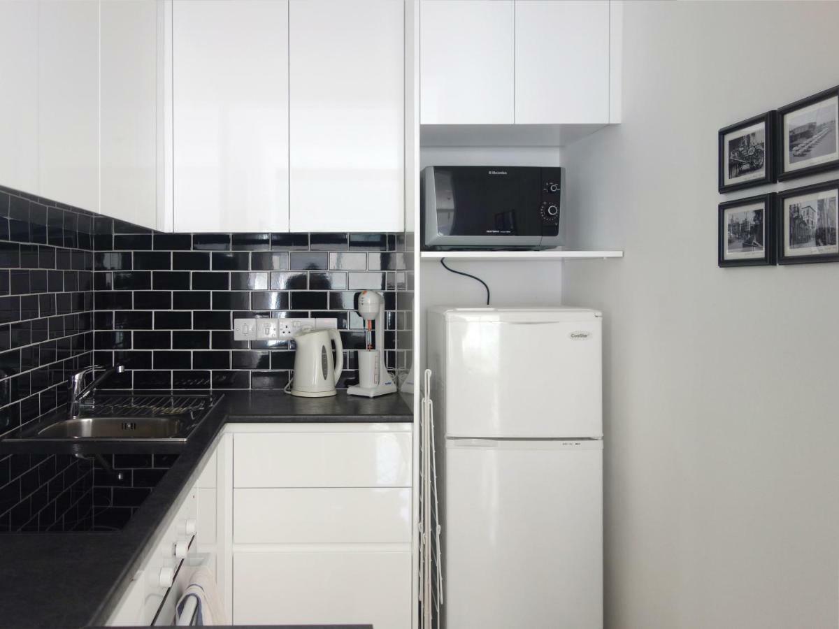 City Pearl - Modern 2 Bed Sea View Apt In City Centre 利马索尔 外观 照片